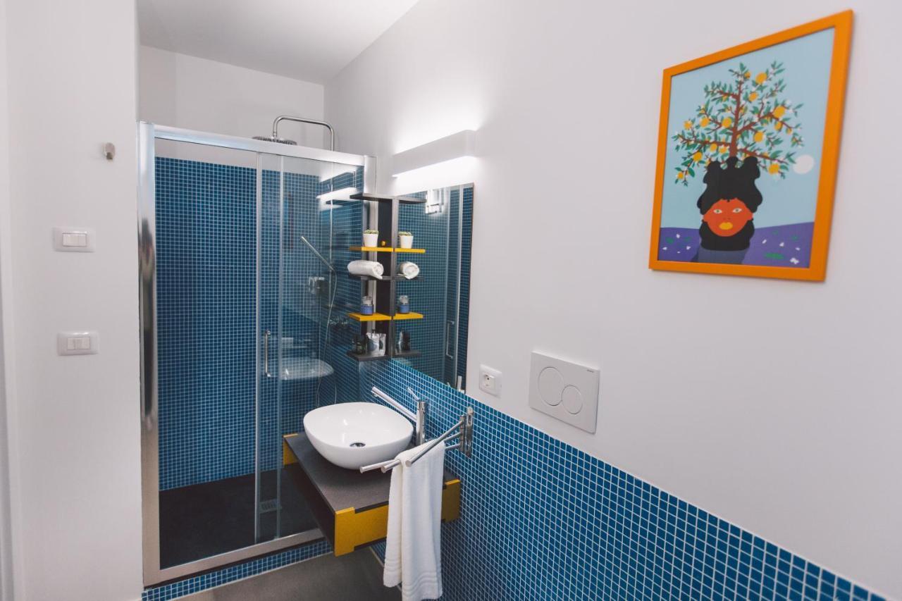 Double Bedroom Apartment Across Ortigia Syracuse Exterior foto