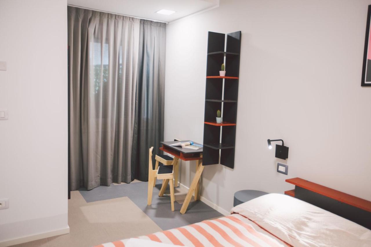 Double Bedroom Apartment Across Ortigia Syracuse Exterior foto
